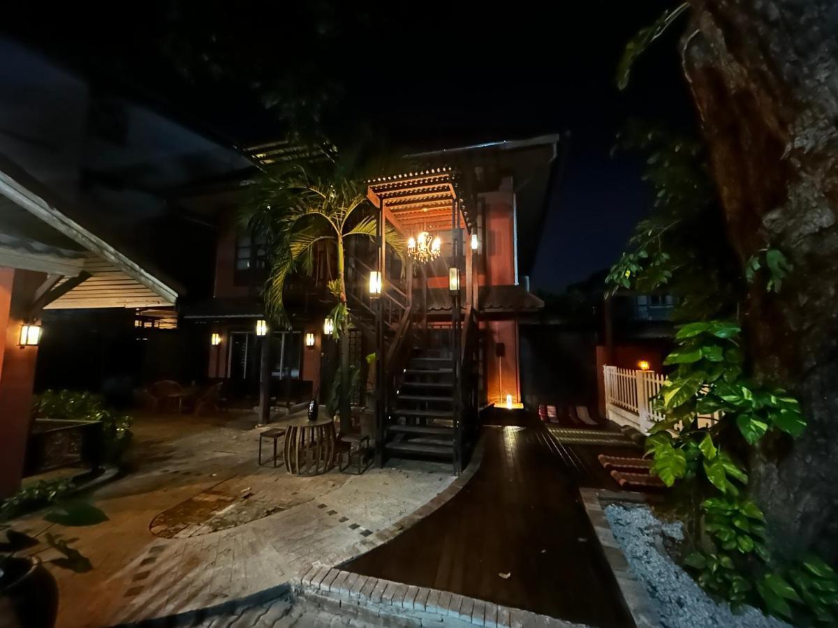 Villa'S Homestay Чиангмай Экстерьер фото