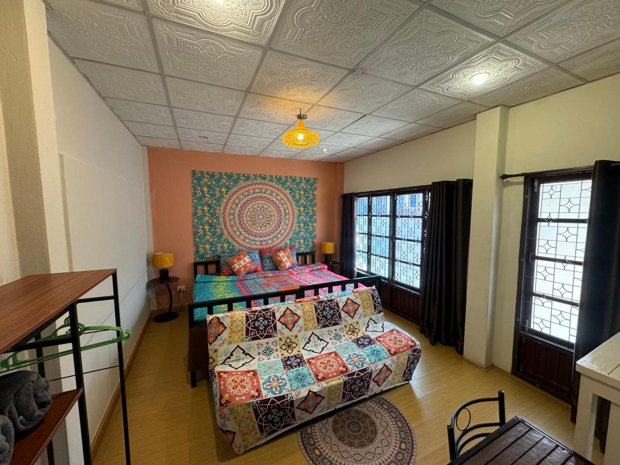 Villa'S Homestay Чиангмай Экстерьер фото